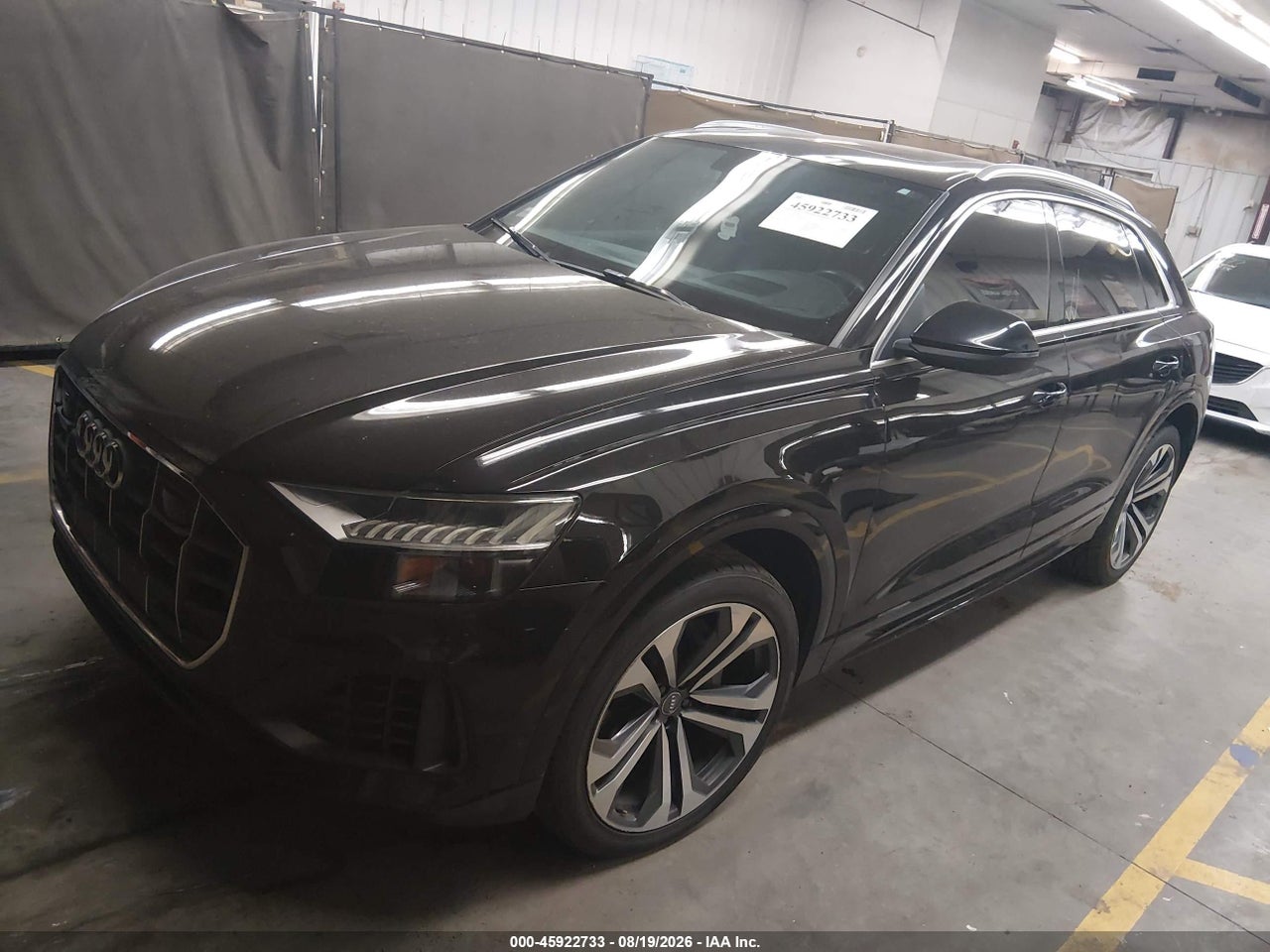 2019 AUDI Q8 55 PREMIUM · 2/11