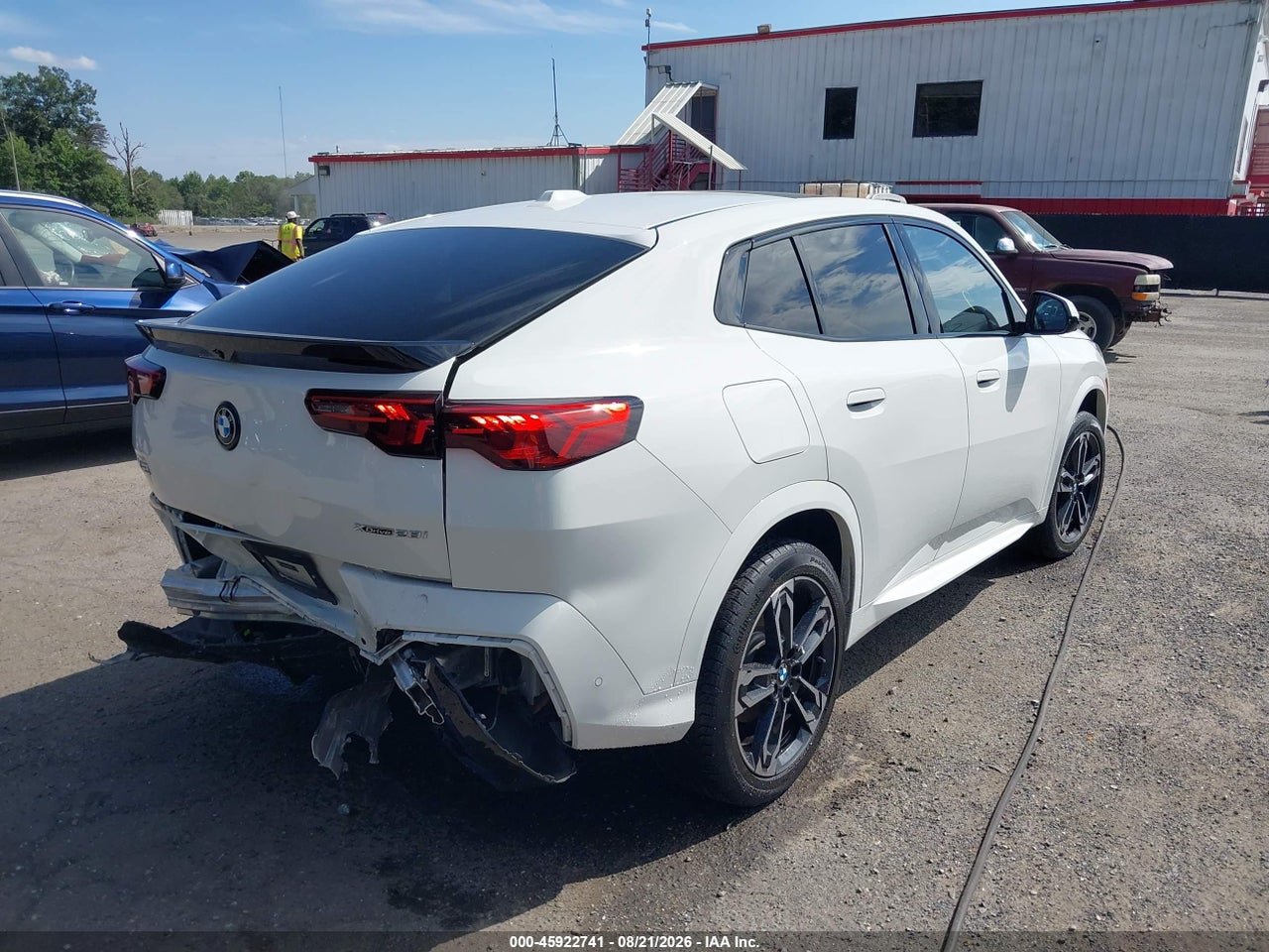 2026 BMW X2 XDRIVE28I · 4/11