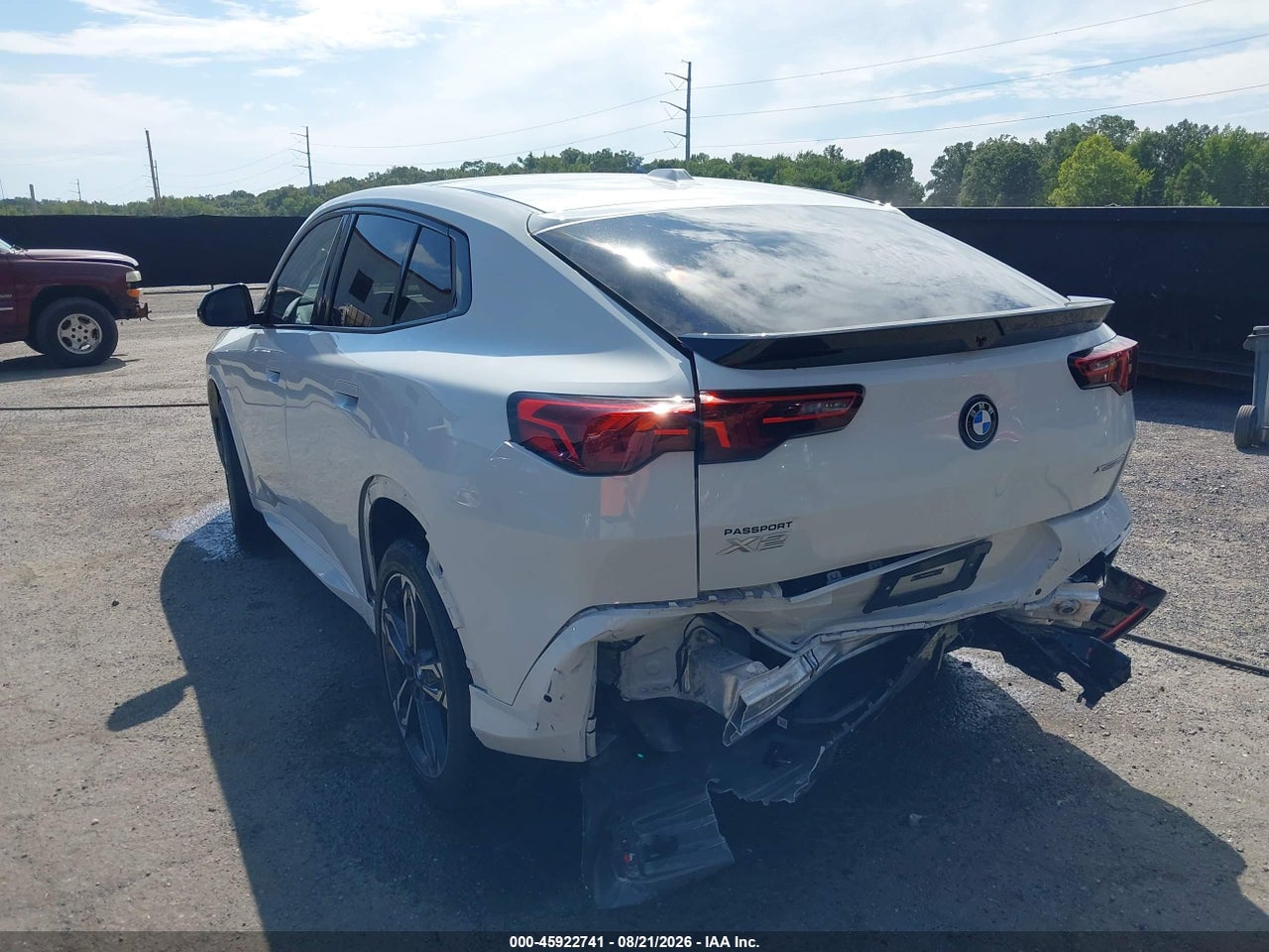 2026 BMW X2 XDRIVE28I · 3/11