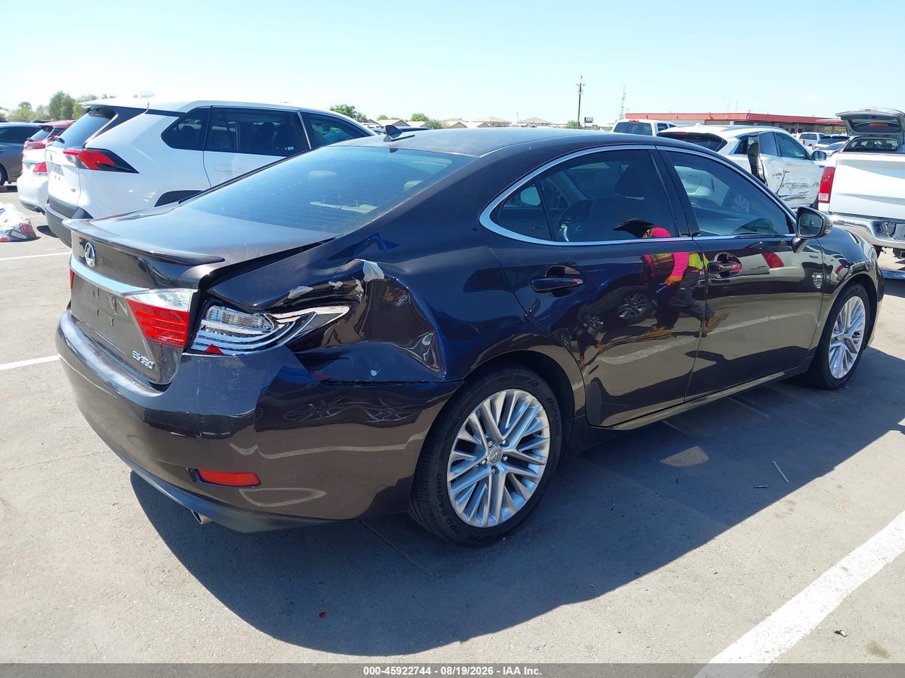 2013 LEXUS ES 350 · 6/11