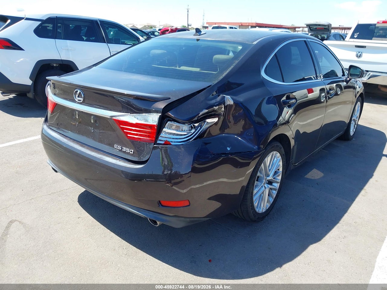 2013 LEXUS ES 350 · 4/11