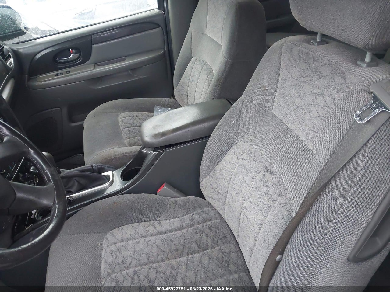 2004 GMC ENVOY XL SLE · 5/10