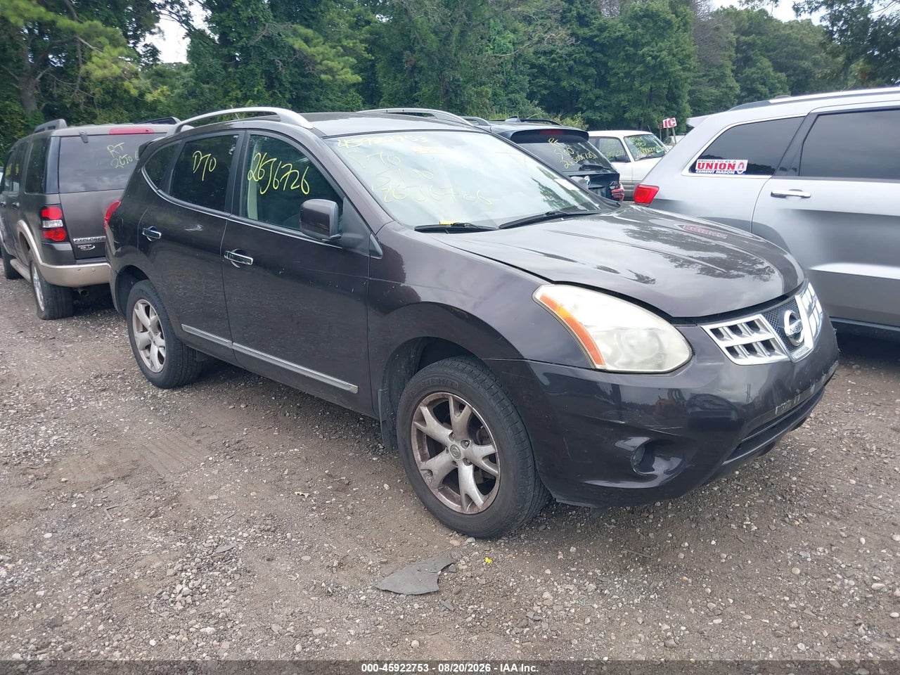 JN8AS5MV7BW****** · 2011 NISSAN ROGUE SV