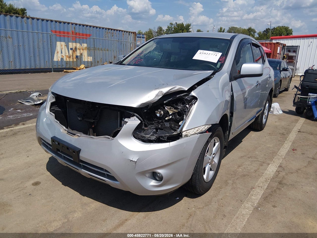 2013 NISSAN ROGUE S · 6/11