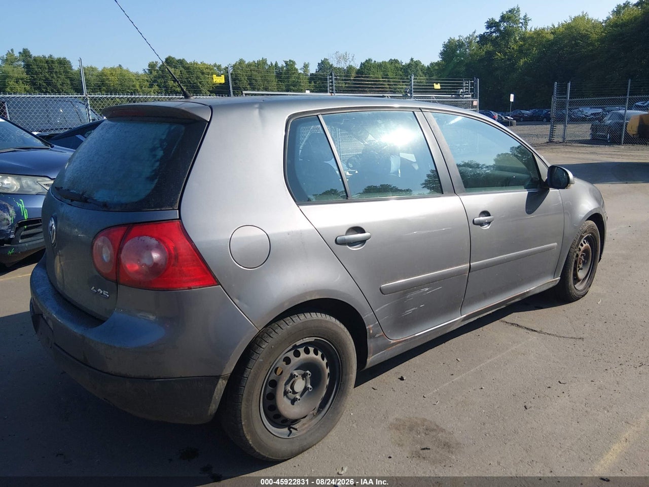 2007 VOLKSWAGEN RABBIT 4-DOOR · 4/11