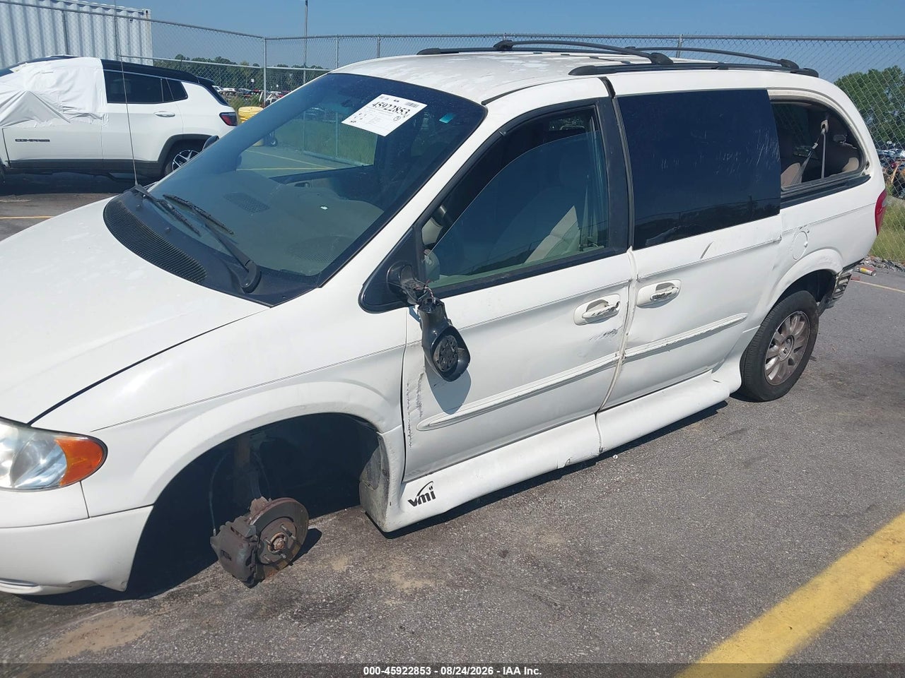 2003 CHRYSLER TOWN &amp; COUNTRY EX · 6/11
