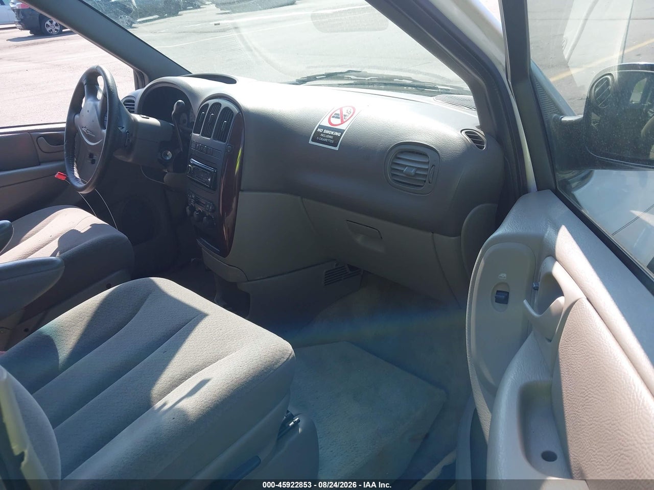 2003 CHRYSLER TOWN &amp; COUNTRY EX · 5/11