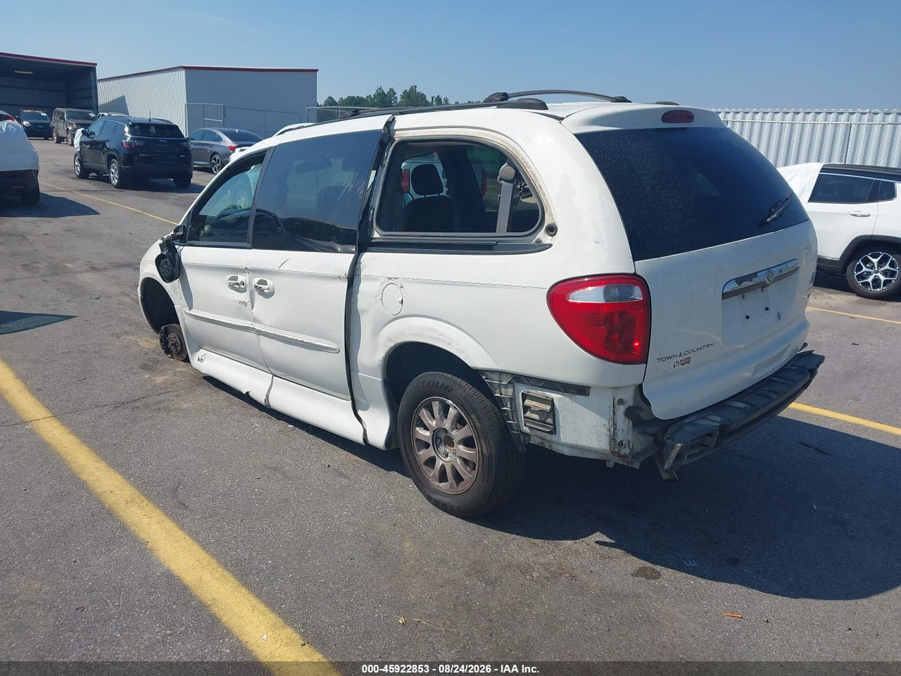 2003 CHRYSLER TOWN &amp; COUNTRY EX · 3/11