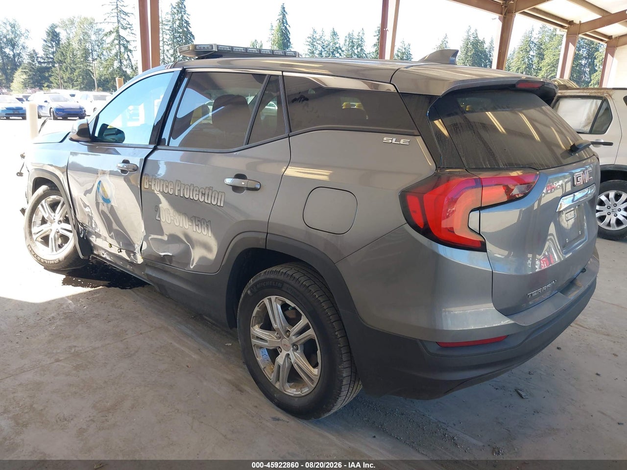 2020 GMC TERRAIN FWD SLE · 3/11