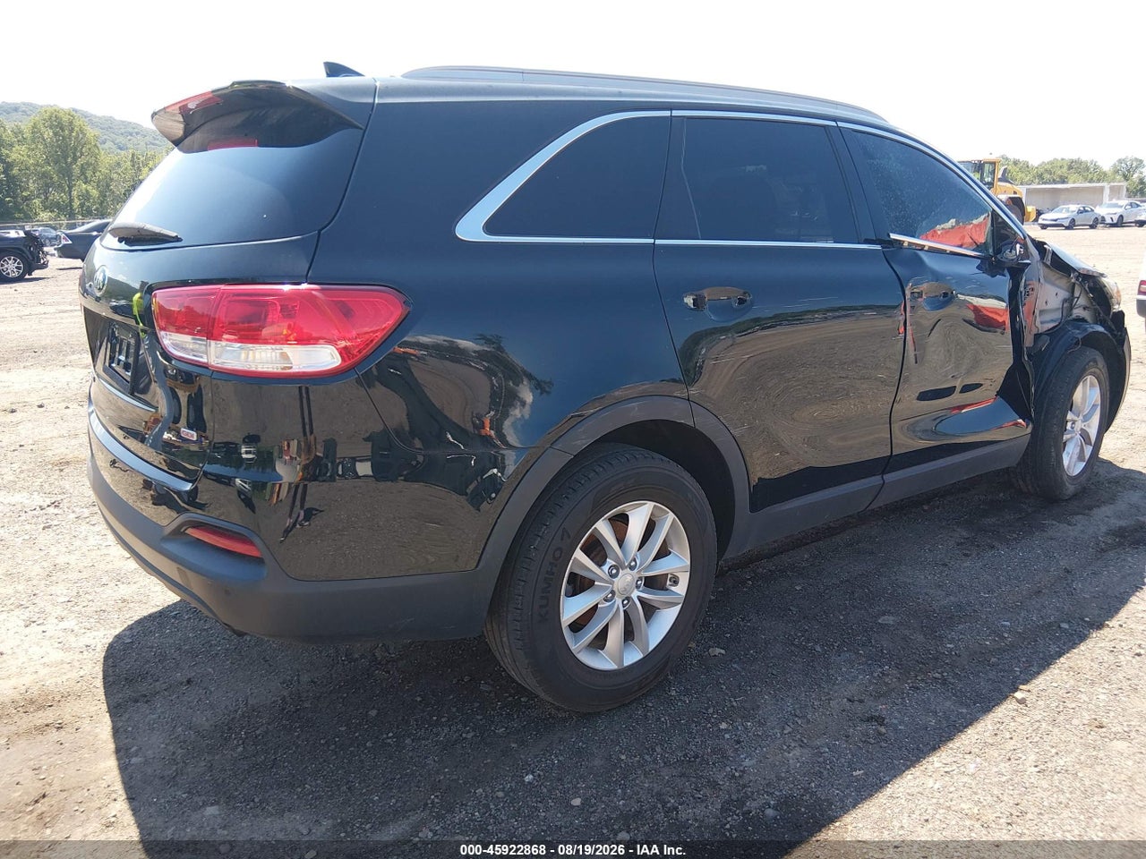 2016 KIA SORENTO 2.4L LX · 4/11