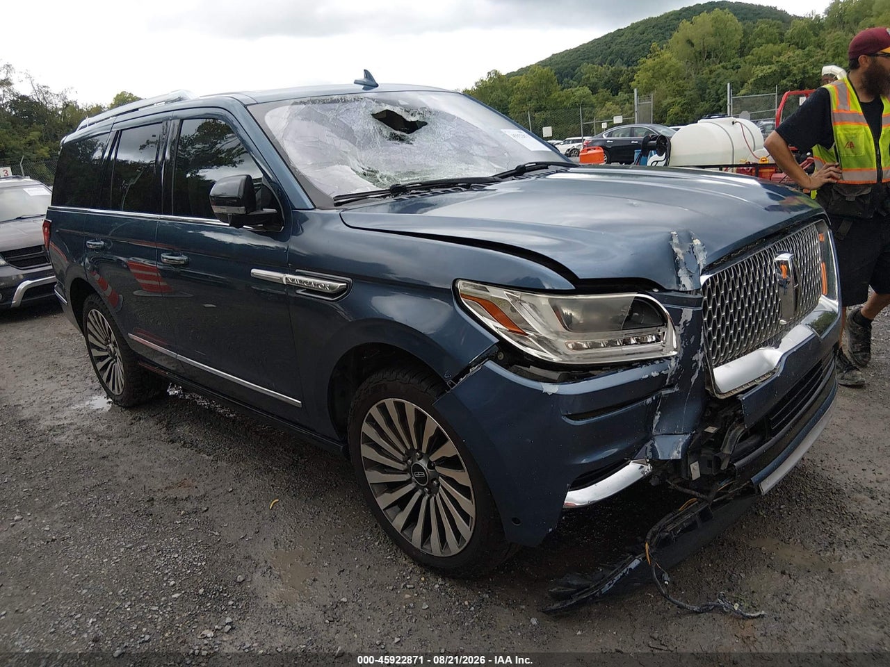5LMJJ2LT9JE****** · 2018 LINCOLN NAVIGATOR RESERVE