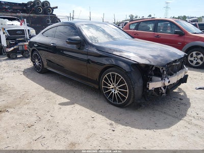 WDDWJ8DB5KF****** · 2019 MERCEDES-BENZ C 300