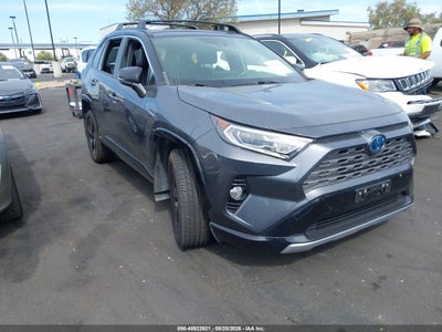 2020 TOYOTA RAV4 HYBRID XSE