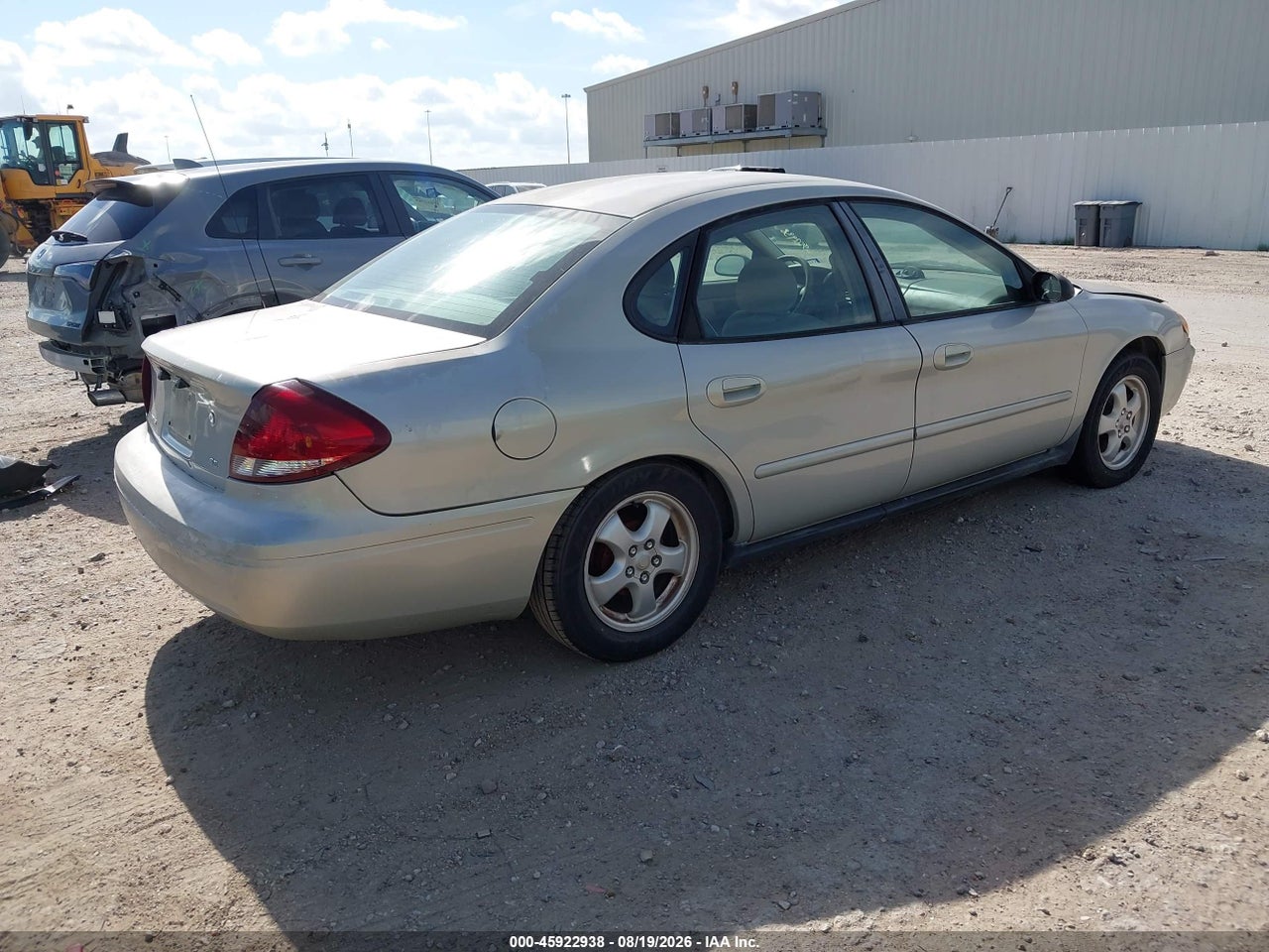 2006 FORD TAURUS SE · 4/11