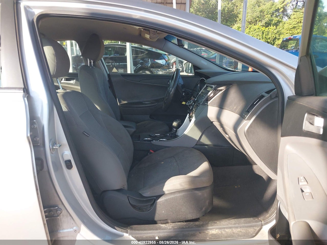 2013 HYUNDAI SONATA GLS · 5/10