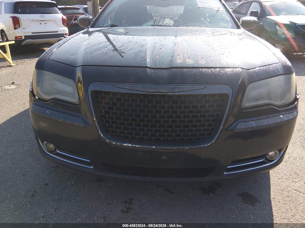 2012 CHRYSLER 300C · 6/11
