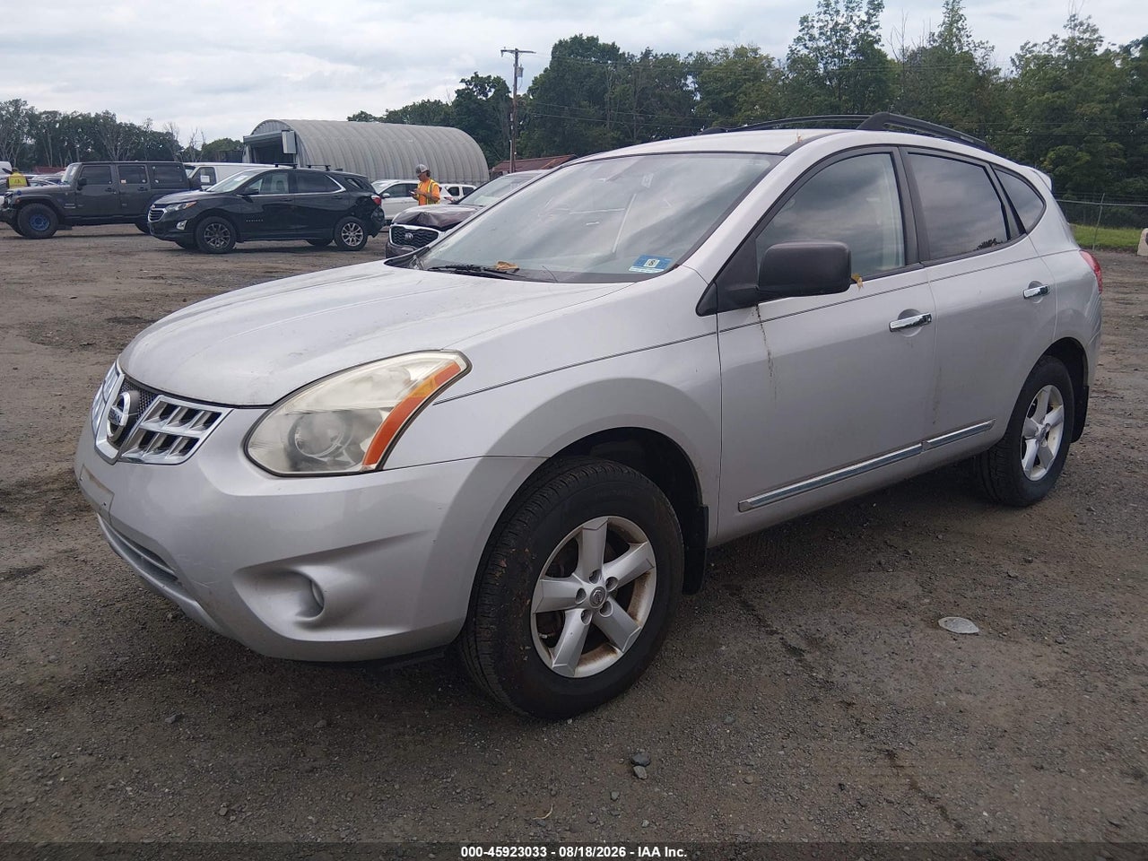 2012 NISSAN ROGUE S · 2/11