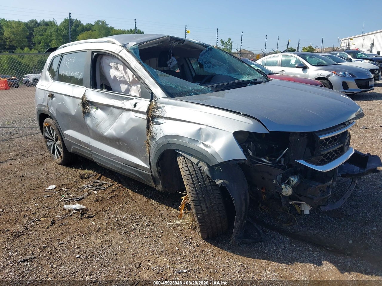 3VVYX7B23NM****** · 2022 VOLKSWAGEN TAOS 1.5T SE