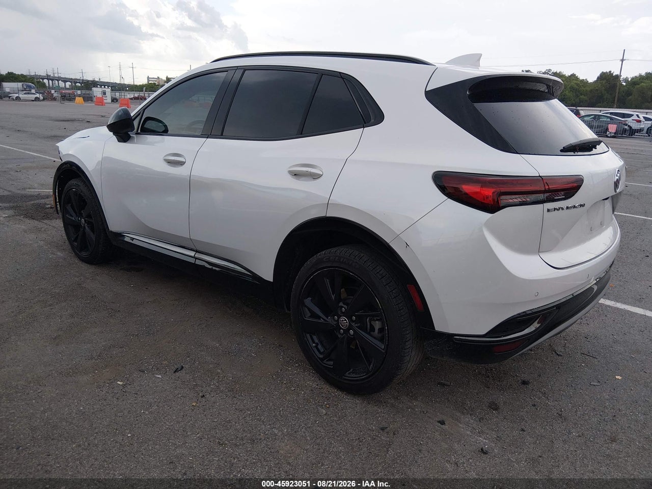 2023 BUICK ENVISION ESSENCE FWD · 3/11