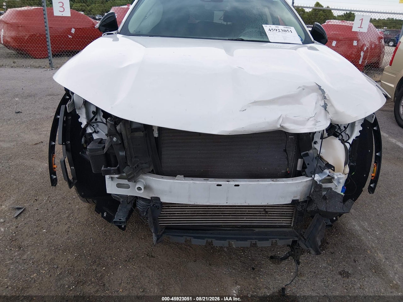 2023 BUICK ENVISION ESSENCE FWD · 6/11