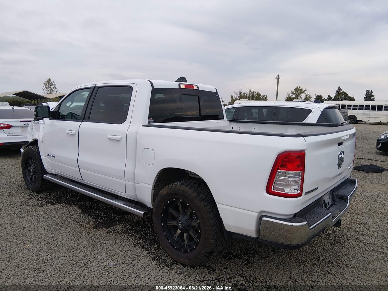 2021 RAM 1500 BIG HORN  4X4 5'7 BOX · 3/11