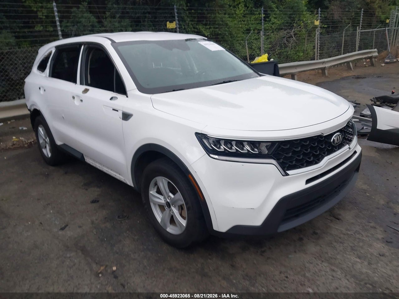 5XYRG4LC6MG****** · 2021 KIA SORENTO LX