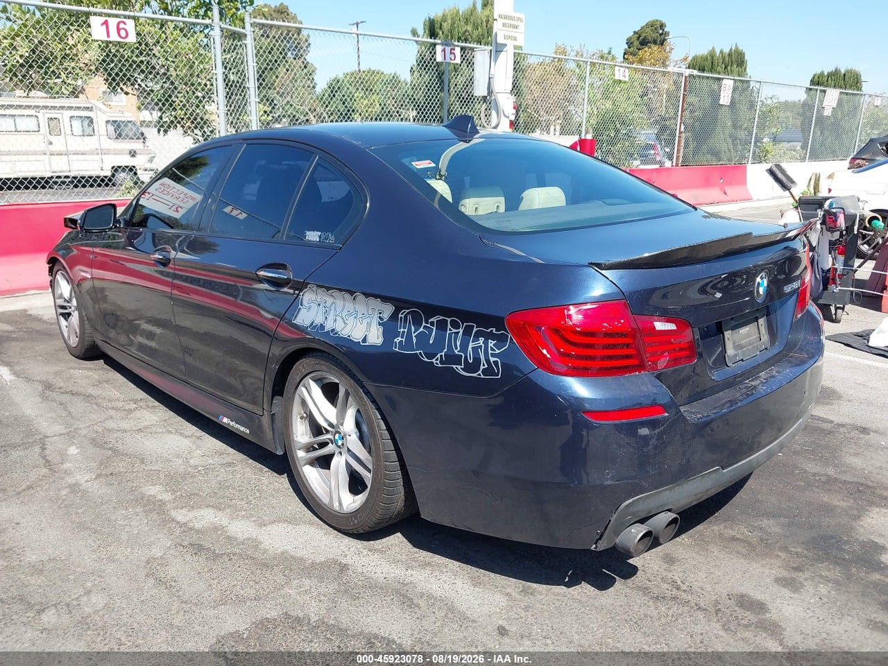2015 BMW 528I · 3/11