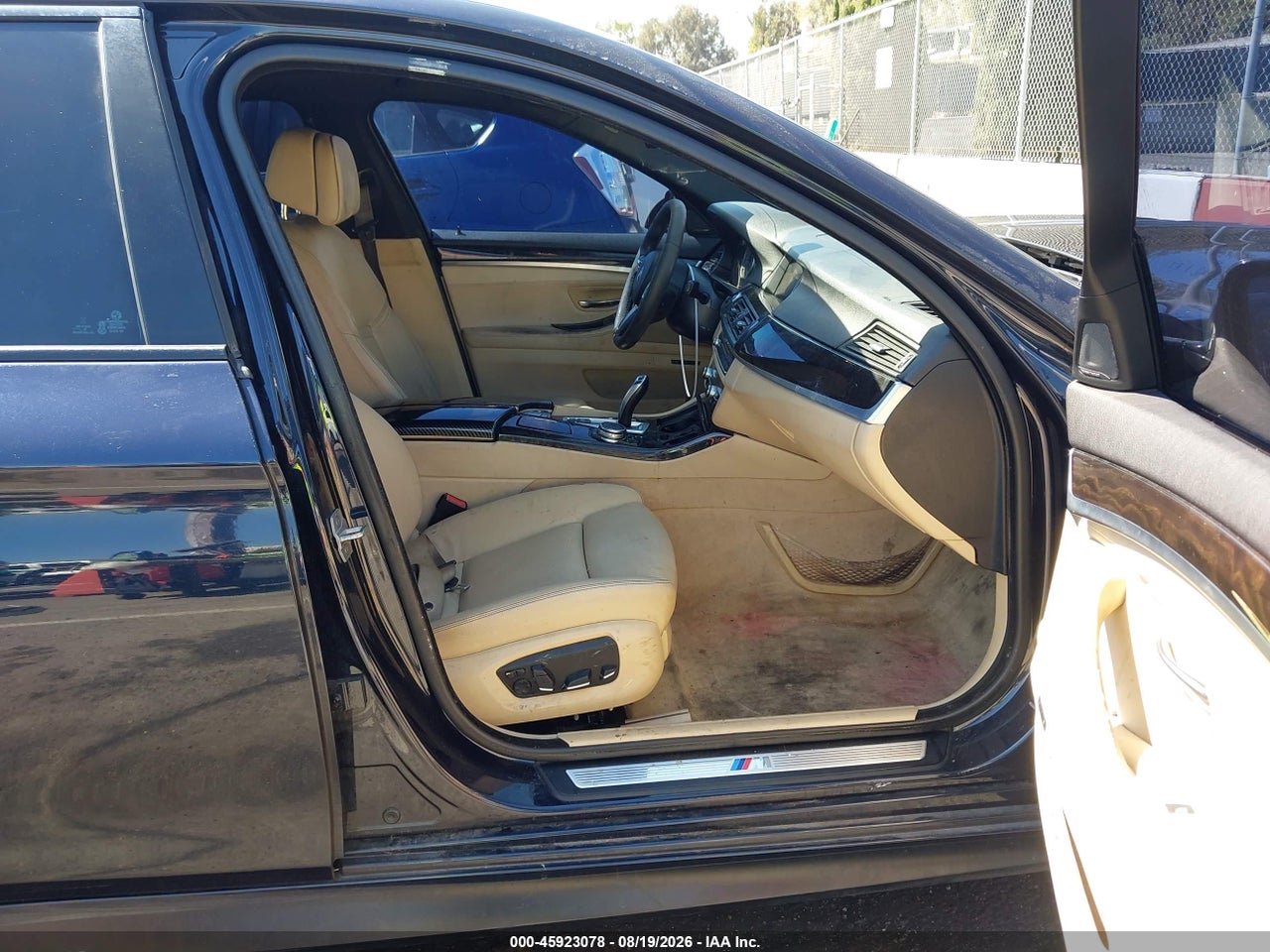 2015 BMW 528I · 5/11