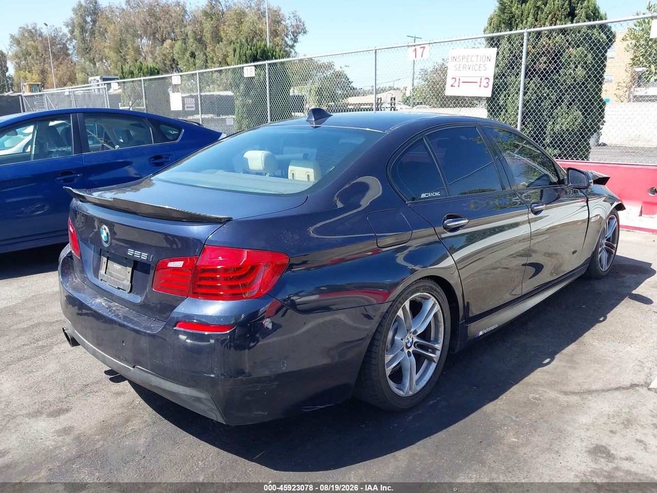2015 BMW 528I · 4/11