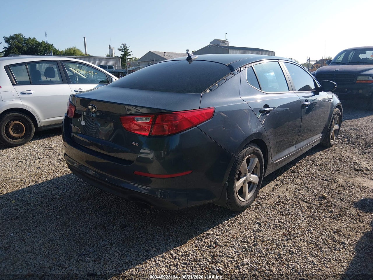 2015 KIA OPTIMA LX · 4/11