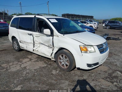 2D4RN5D10AR****** · 2010 DODGE GRAND CARAVAN SXT