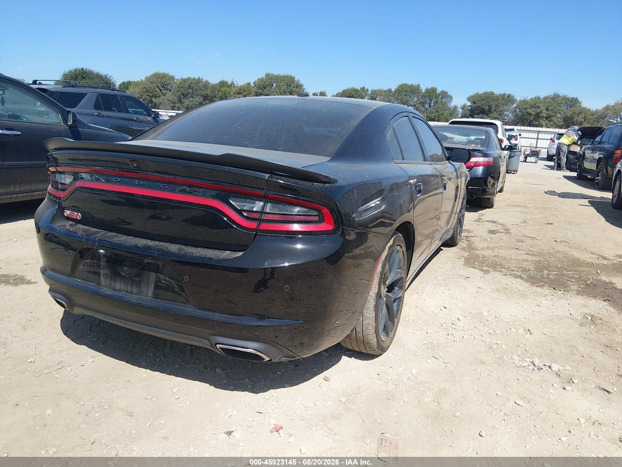 2020 DODGE CHARGER SXT RWD · 4/11