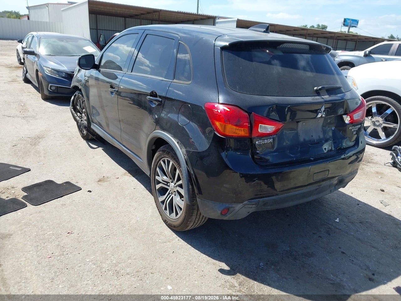 2017 MITSUBISHI OUTLANDER SPORT 2.4 SE · 3/11