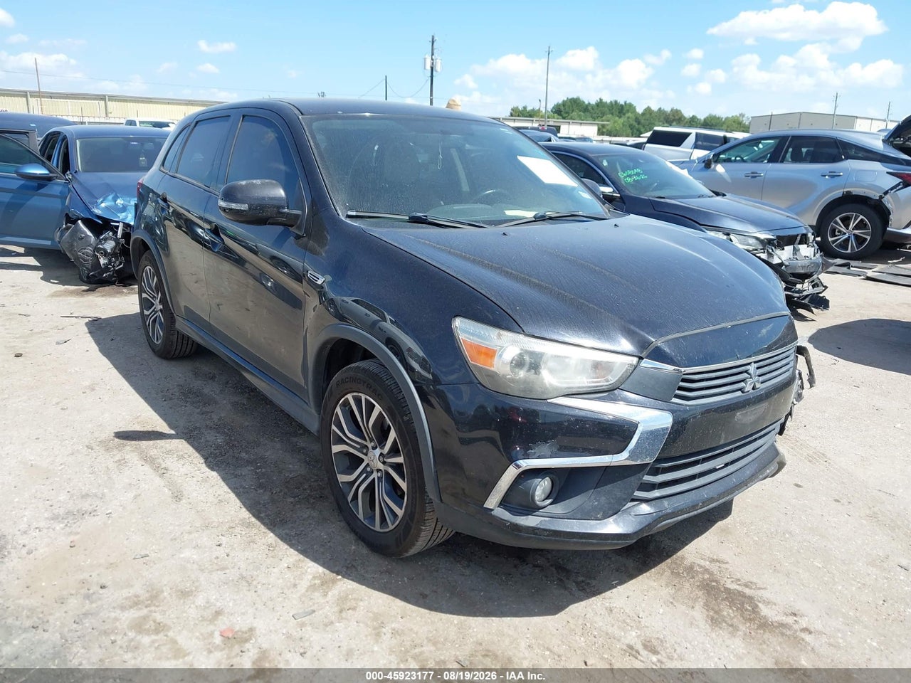 JA4AP3AW7HZ****** · 2017 MITSUBISHI OUTLANDER SPORT 2.4 SE