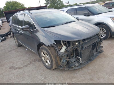 2C4RC1EG1HR****** · 2017 CHRYSLER PACIFICA TOURING-L PLUS