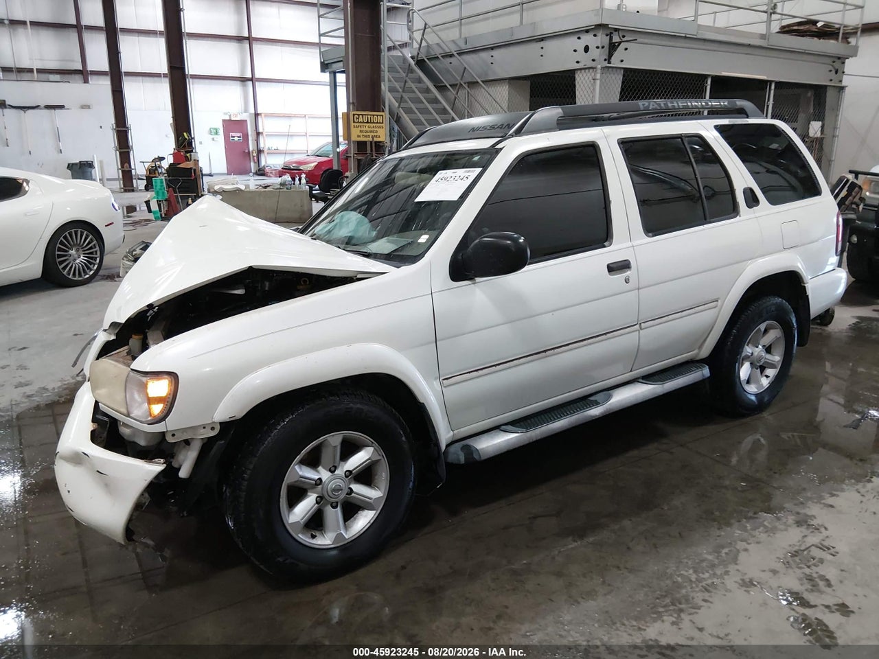 2004 NISSAN PATHFINDER SE · 2/11