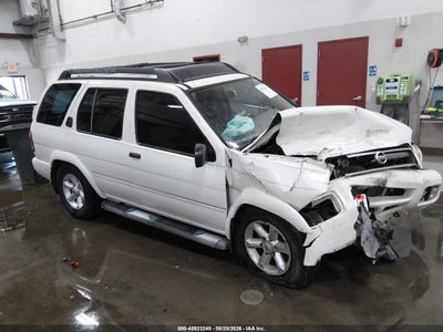 2004 NISSAN PATHFINDER SE