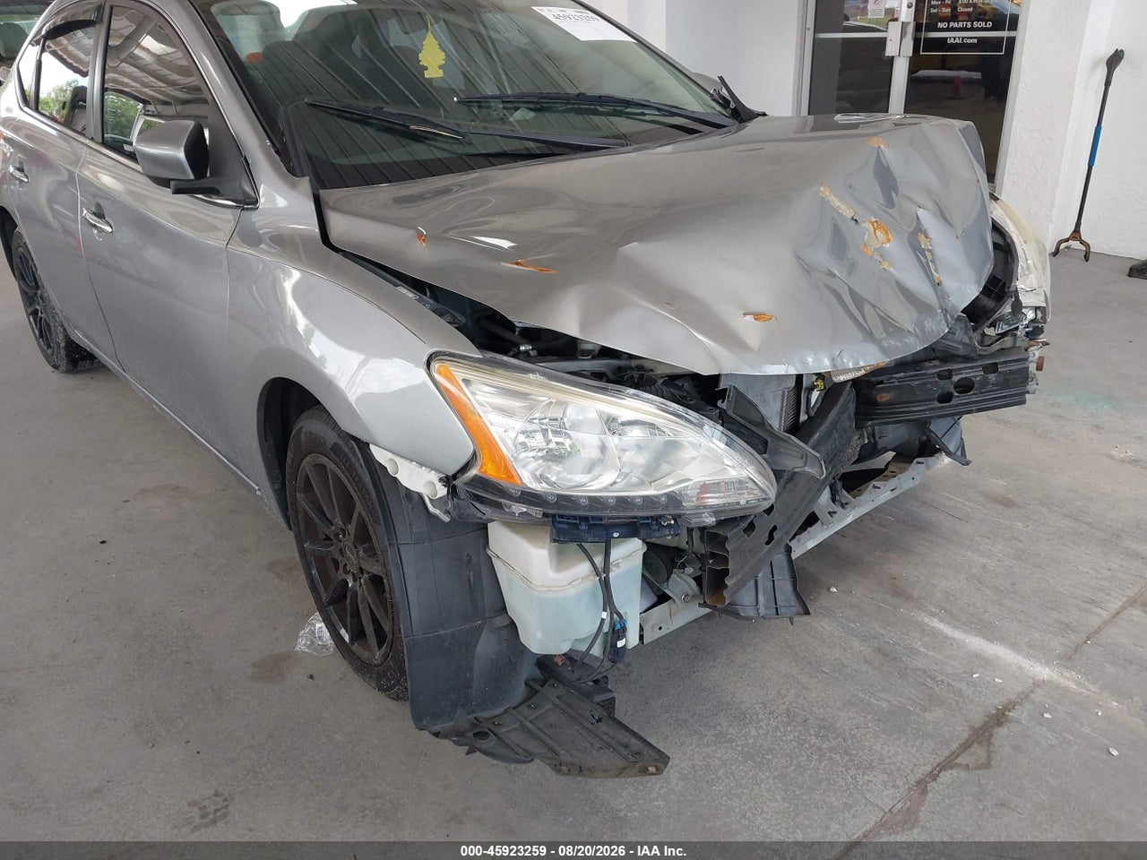 2013 NISSAN SENTRA S · 6/11