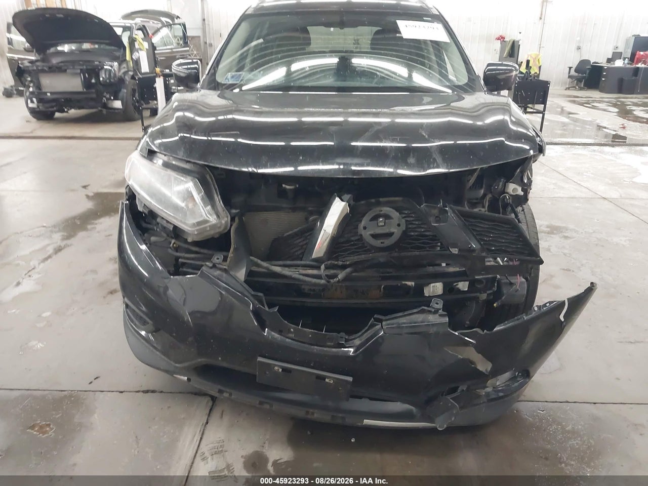 2016 NISSAN ROGUE SV · 6/11