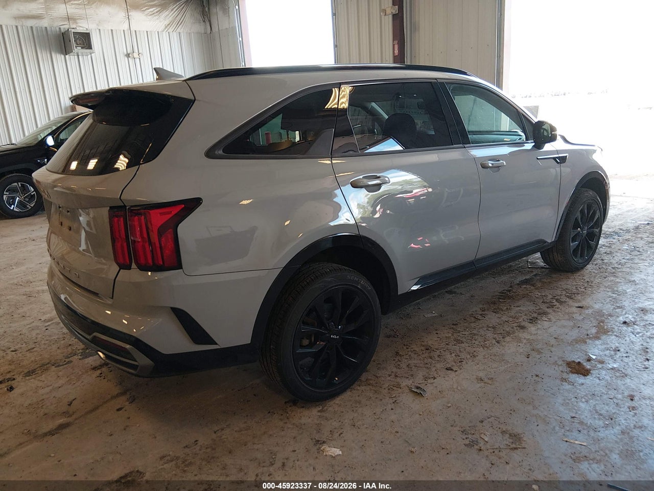 2022 KIA SORENTO SX · 4/11