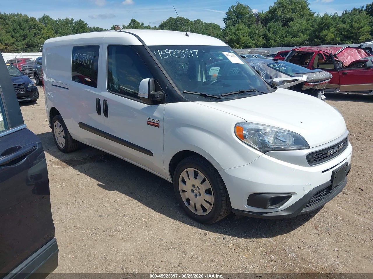 ZFBHRFBB9M6****** · 2021 RAM PROMASTER CITY TRADESMAN SLT