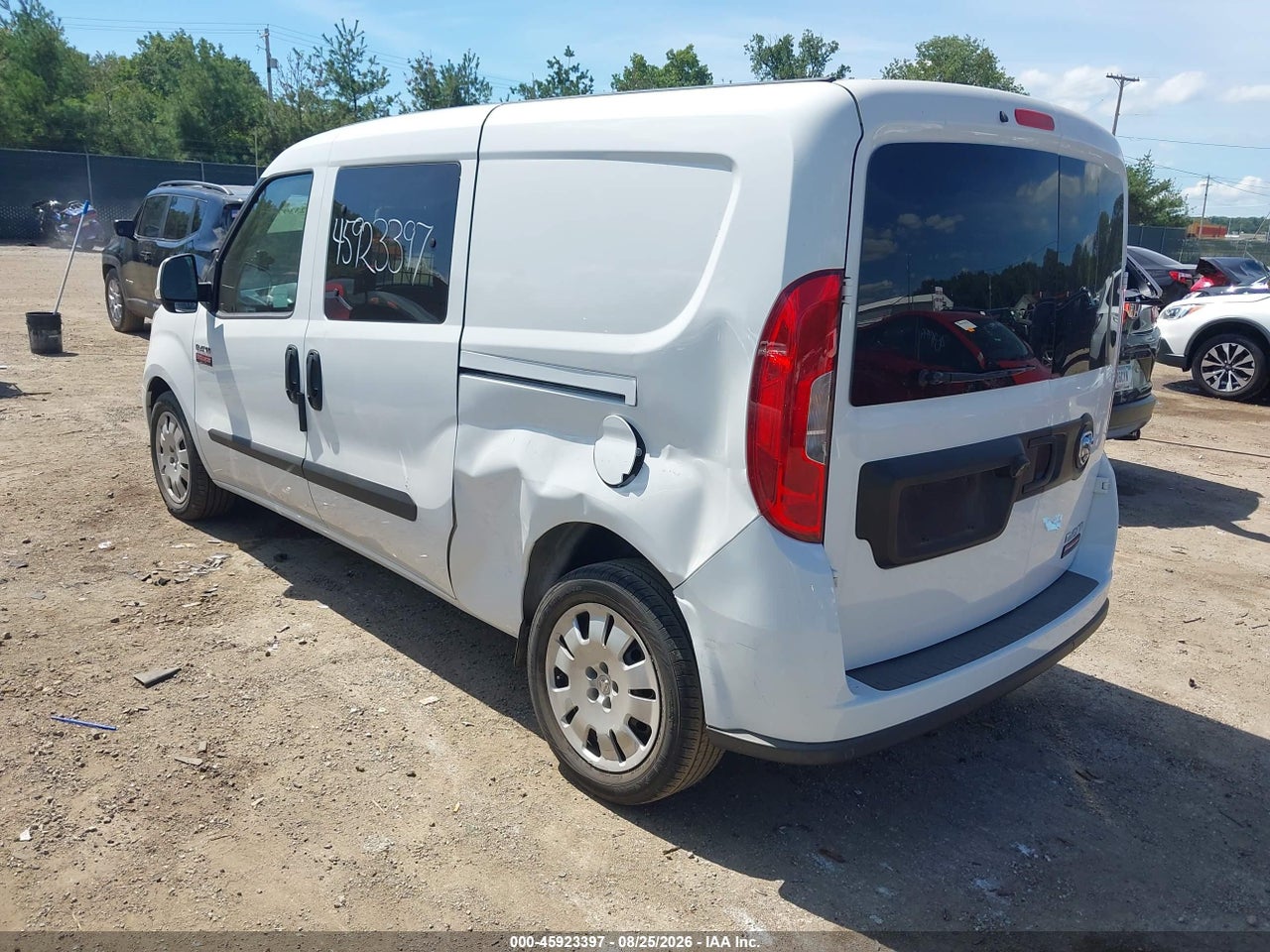 2021 RAM PROMASTER CITY TRADESMAN SLT · 3/11