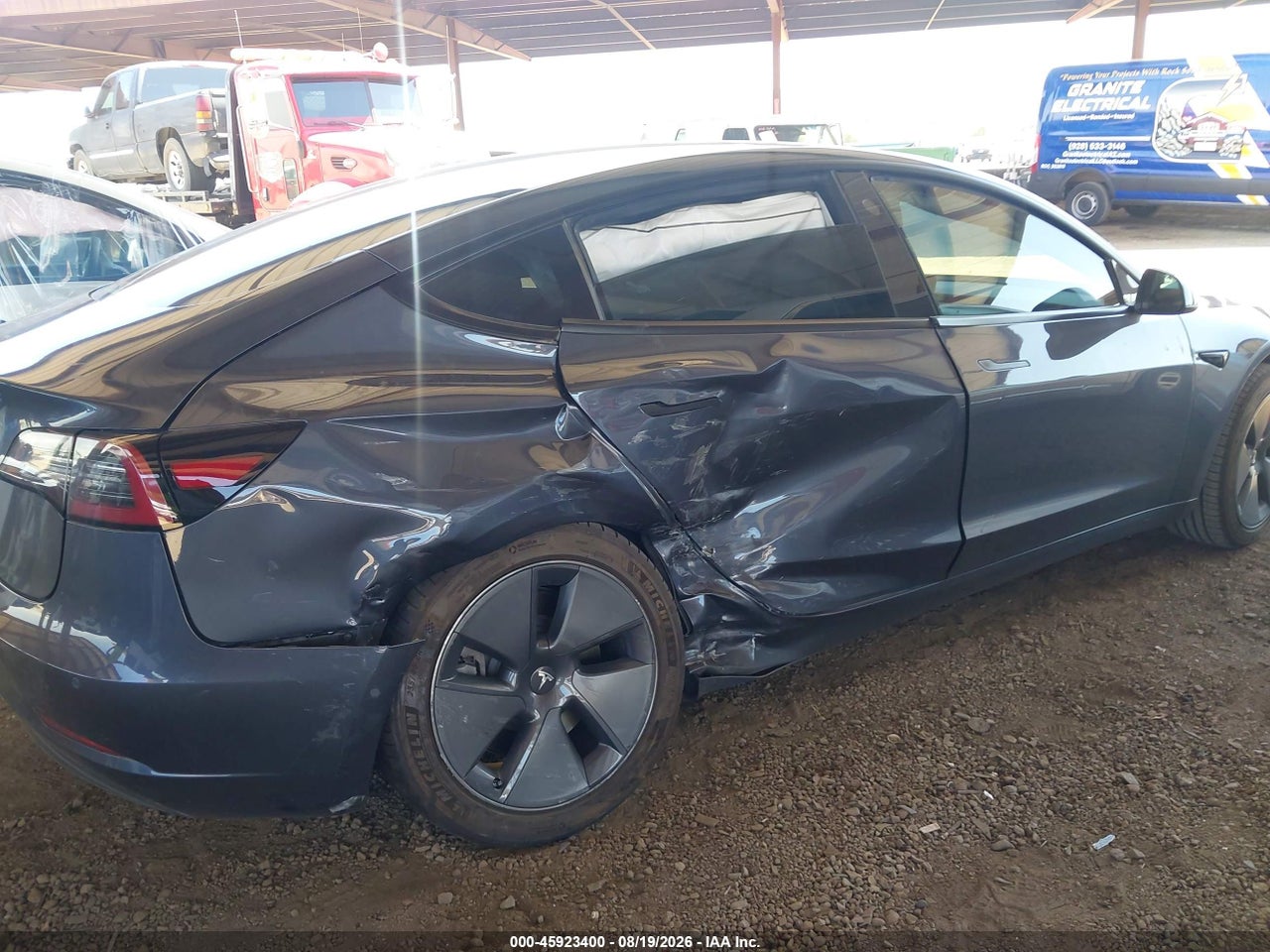 2022 TESLA MODEL 3 REAR-WHEEL DRIVE · 6/9