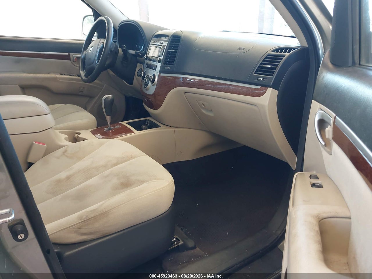 2009 HYUNDAI SANTA FE SE · 5/10