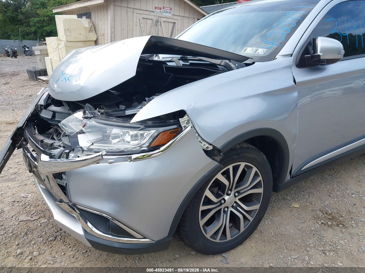 2017 MITSUBISHI OUTLANDER SE · 6/11