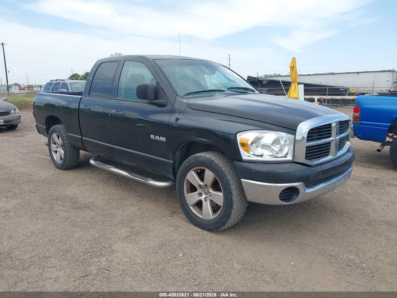 1D7HA18K78J****** · 2008 DODGE RAM 1500 ST/SXT