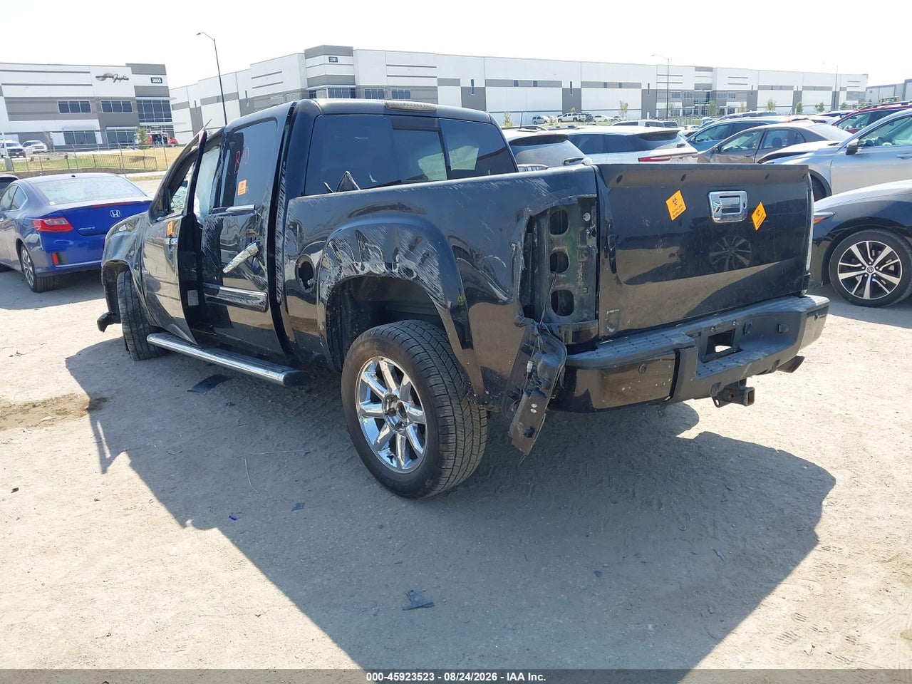 2013 GMC SIERRA 1500 DENALI · 3/10