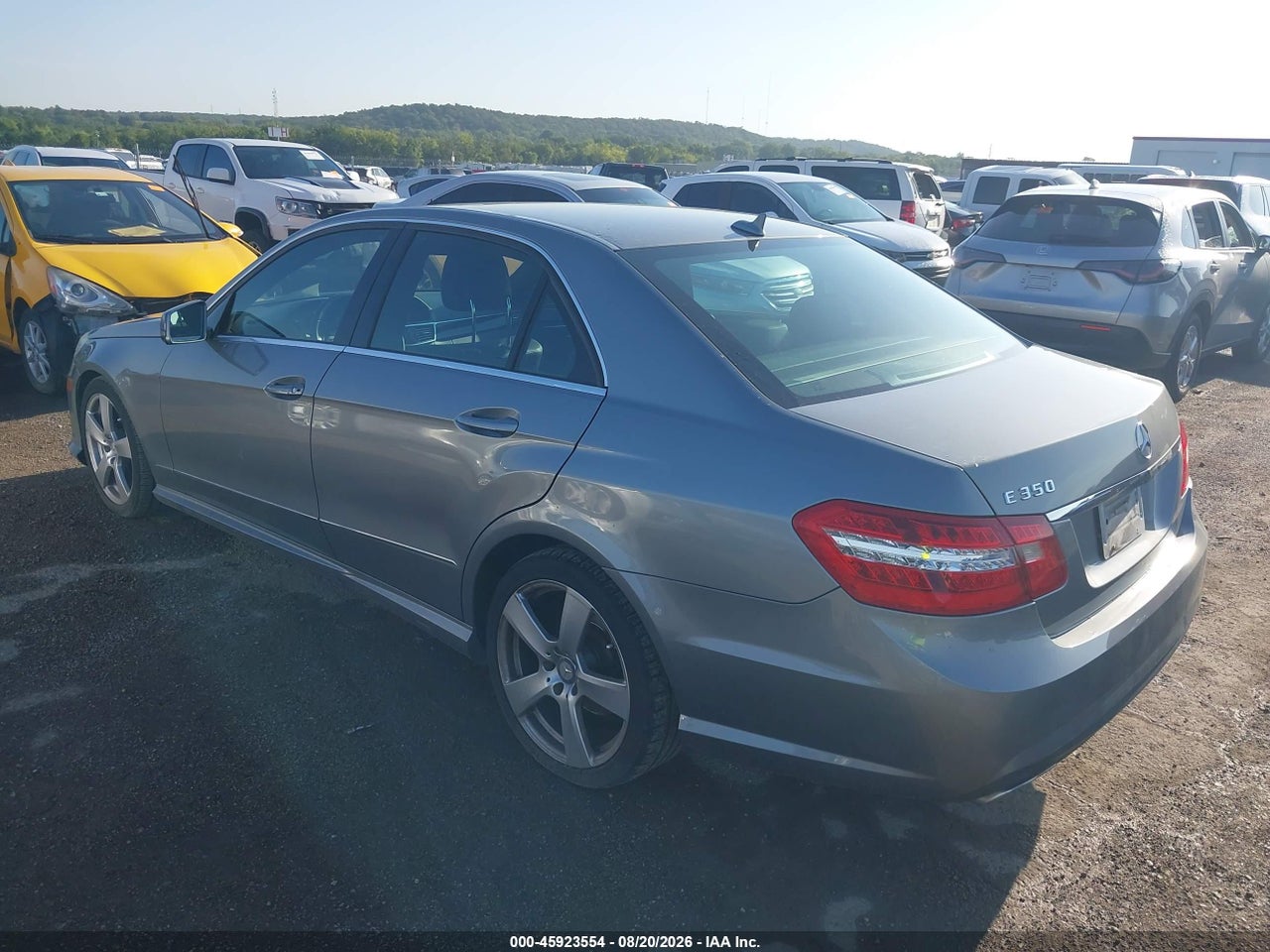2010 MERCEDES-BENZ E 350 · 3/11
