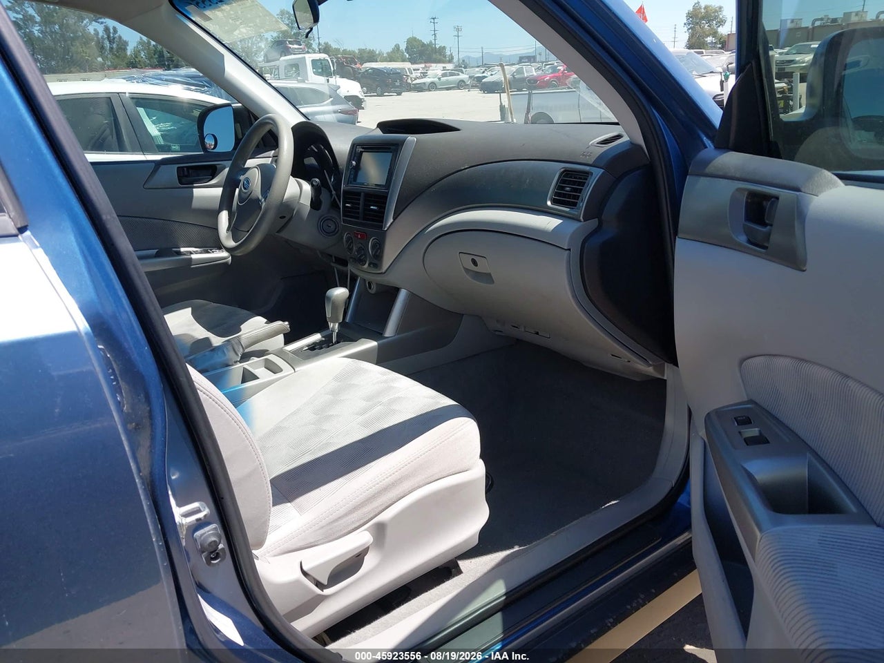 2010 SUBARU FORESTER 2.5X · 5/11