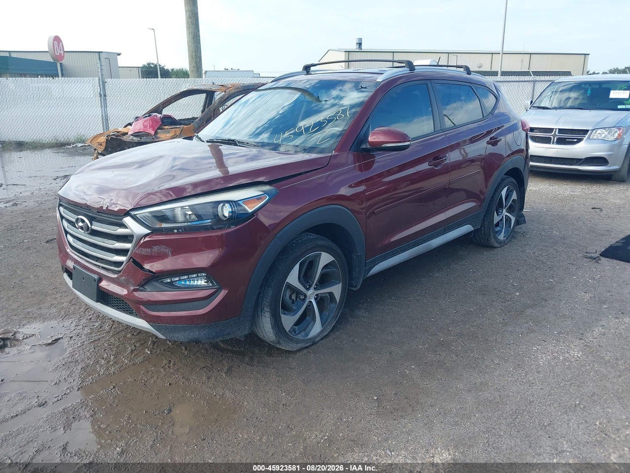2017 HYUNDAI TUCSON SPORT · 2/11